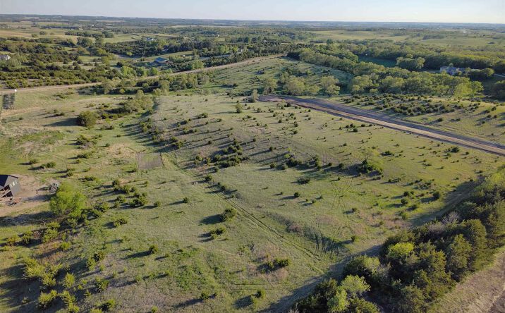 Pictures of Special Purpose property located at 2811 N 47th Circle, Norfolk, NE 68701 for sales - image #1