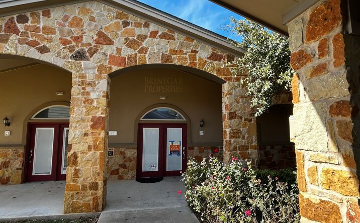 Pictures of Office property located at 2851 Joe Dimaggio Blvd, Round Rock, TX 78665 for sales - image #1