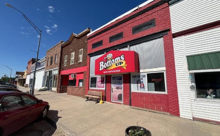 Pictures of Land property located at 117 W Broadway, Bloomfield, NE 68718 for sales - image #1