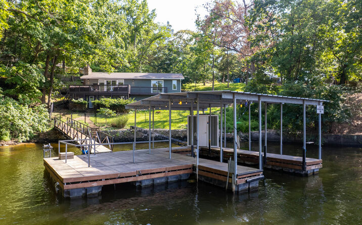 Pictures of Multifamily property located at 6059 Sioux Trail, Osage Beach, MO 65065 for sales - image #1