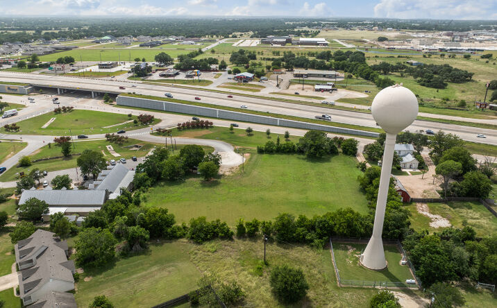 Pictures of Land, Mixed Use, Office, Retail property located at 1209 N Stagecoach Rd, Salado, TX 76571 for sales - image #1