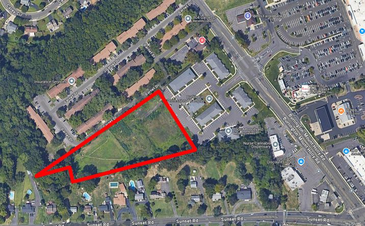 Pictures of Retail, Land property located at 1900 Mt Holly Rd, Burlington, NJ 08016 for sales - image #1