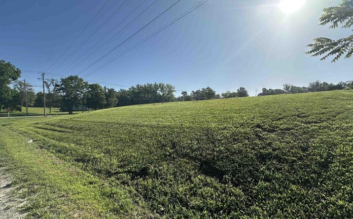 Pictures of Land, Special Purpose property located at 1128 Ilion Avenue, Chariton, IA 50049 for sales - image #1