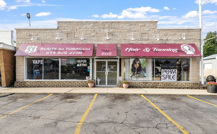 Pictures of Business for Sale, Retail property located at 605 W Baltimore Street, Wilmington, IL 60481 for sales - image #1