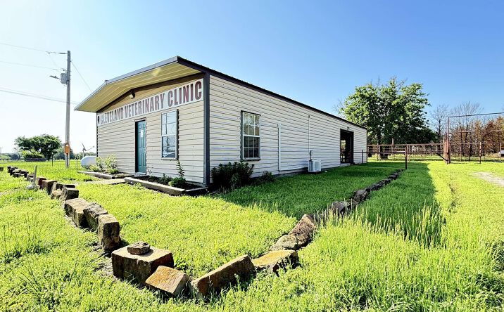 Pictures of Retail, Office property located at 369104 Old Highway 64, Cleveland, OK 74020 for sales - image #1