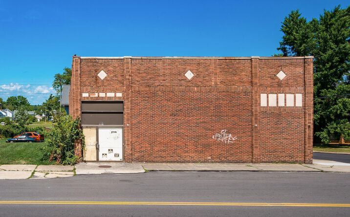 Pictures of Mixed Use, Industrial property located at 210 W 3rd Street, Mansfield, OH 44903 for sales - image #1