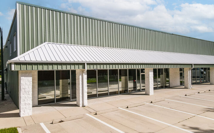 Pictures of Industrial, Mixed Use, Office property located at 7065 NW 22nd St, Gainesville, FL 32653 for sales - image #1