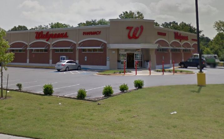 Pictures of Retail property located at 8815 Stagecoach Rd, Little Rock, AR 72210 for sales - image #1