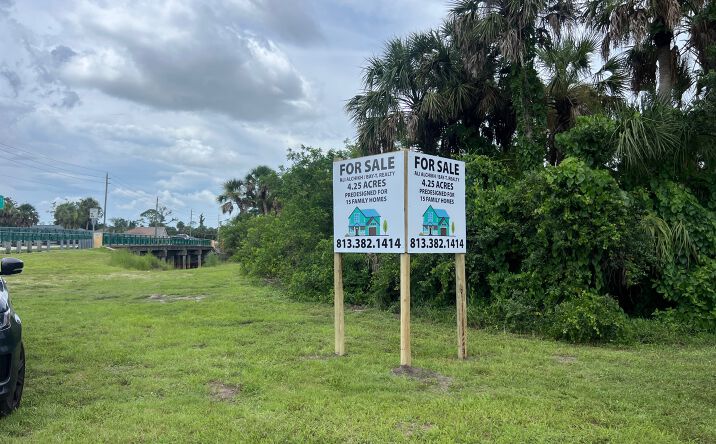 Pictures of Land property located at 1894-1898 W. Hillsborough Blvd., North Port, FL 34286 for sales - image #1