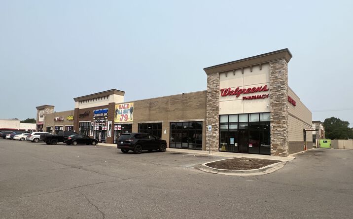 Pictures of Retail, Land property located at 1727 – 1839 East Eight Mile Road, Hazel Park, MI 48030 for sales - image #1