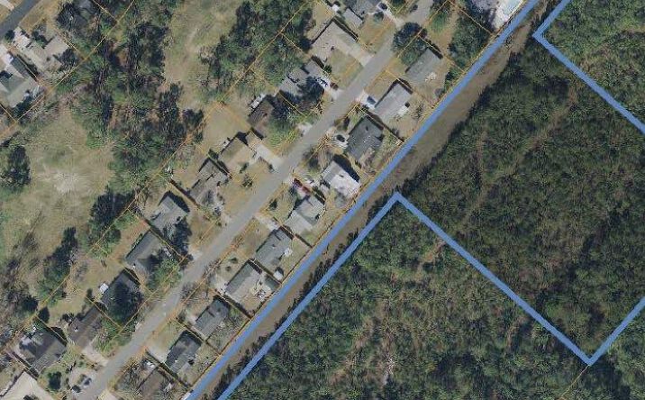 Pictures of Land property located at TBD N/W Side of Hwy 17 Business (Back Part), Surfside Beach, SC 29575 for sales - image #1