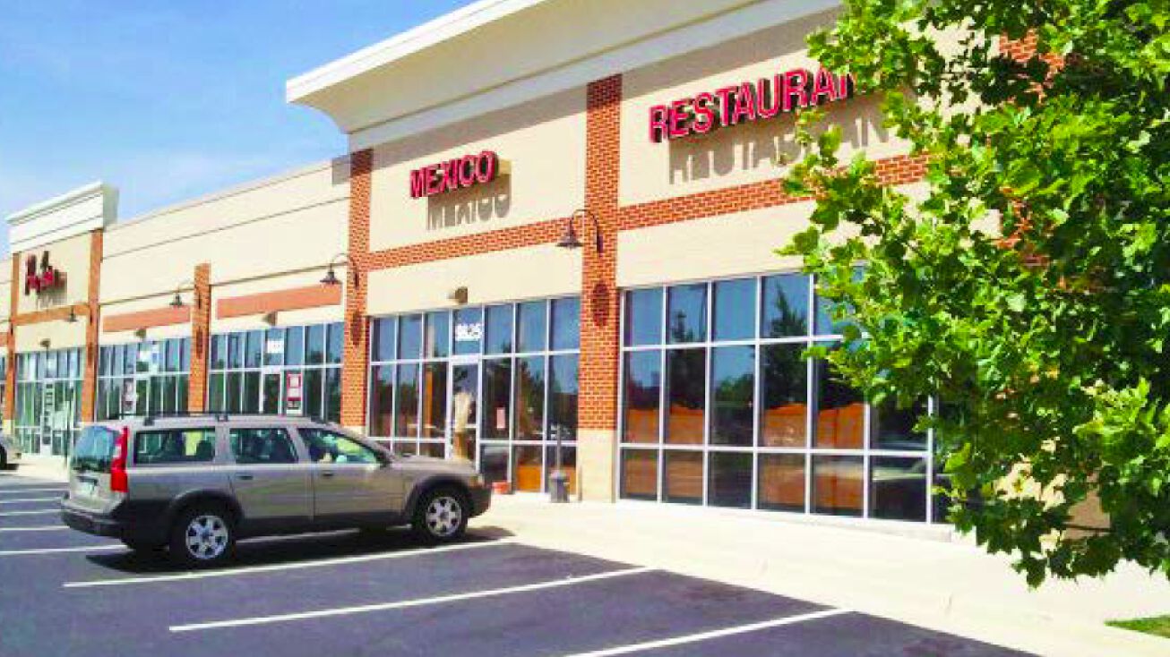 98119825 Jefferson Davis Highway, Fredericksburg, VA 22407