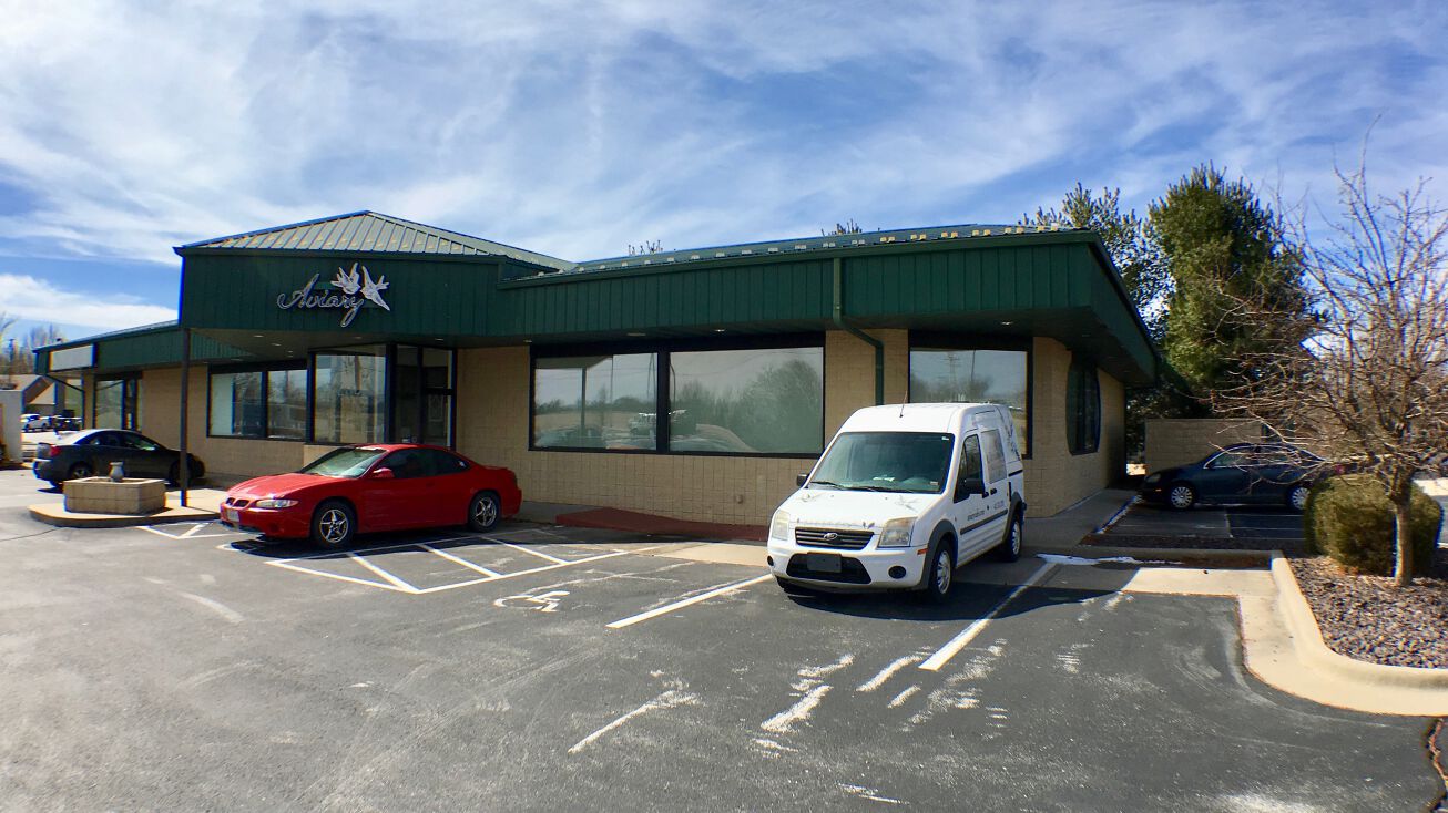 5021 S National, Springfield, MO 65810