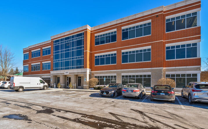 Pictures of Office property located at 400 S County Farm Road 200, Wheaton, IL 60187 for sales - image #1