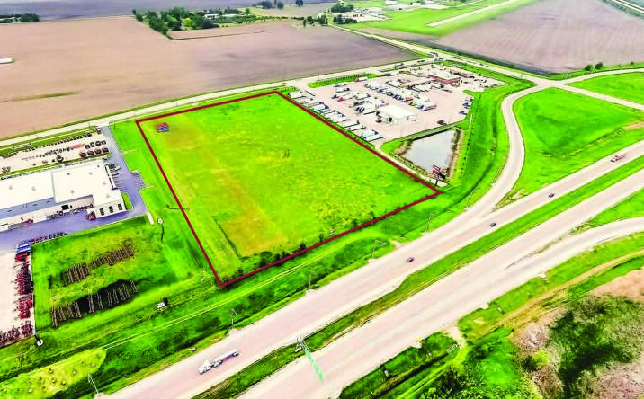 Pictures of Land property located at 300 Steward Rd, Rochelle, IL 61068 for sales - image #1