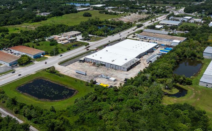 Pictures of Industrial property located at 1770 E Lake Mary Blvd, Sanford, FL 32773 for sales - image #1