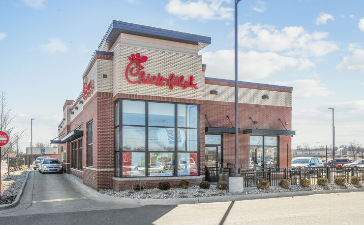 Pictures of Retail property located at 5617 W Saginaw Highway, Lansing, MI 48917 for comps - image #1