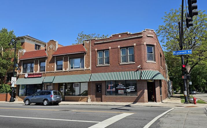 Pictures of Mixed Use, Retail property located at 6600-04 W Roosevelt Road W, Oak Park, IL 60304 for sales - image #1