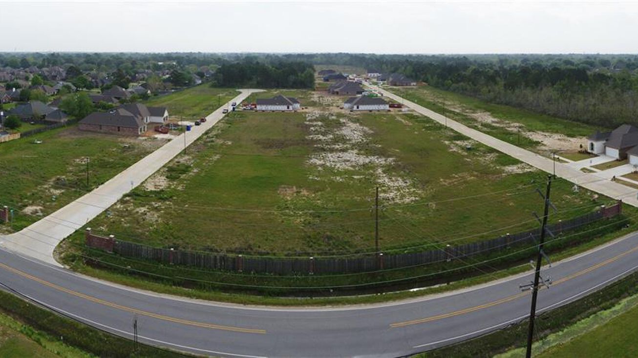 Dianne Lane, Lake Charles, LA 70605