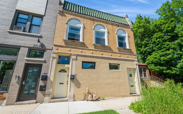 image of property at 2638 W PRATT BLVD Chicago IL 60645-4506