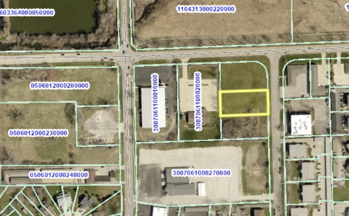 Pictures of Land, Multifamily property located at 8 Rock Run Drive, Crest Hill, IL 60403 for sales - image #1