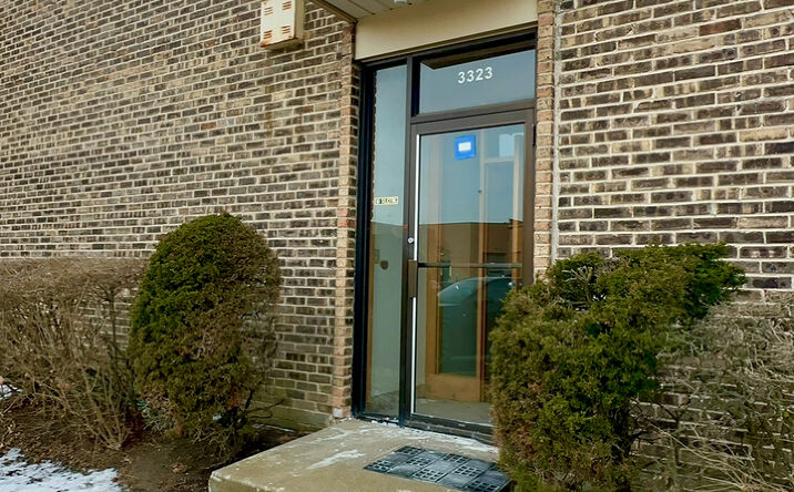 Pictures of Office property located at 3323 N Ridge Avenue, Arlington Heights, IL 60004 for sales - image #1