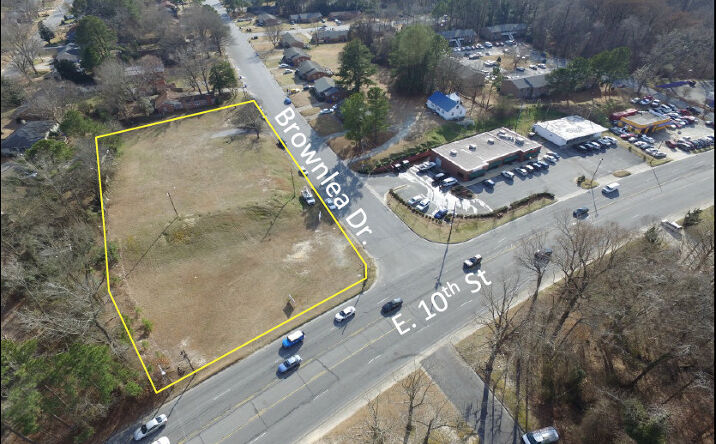 Pictures of Land property located at 15 E 10th St, Greenville, NC 27858 for sales - image #1
