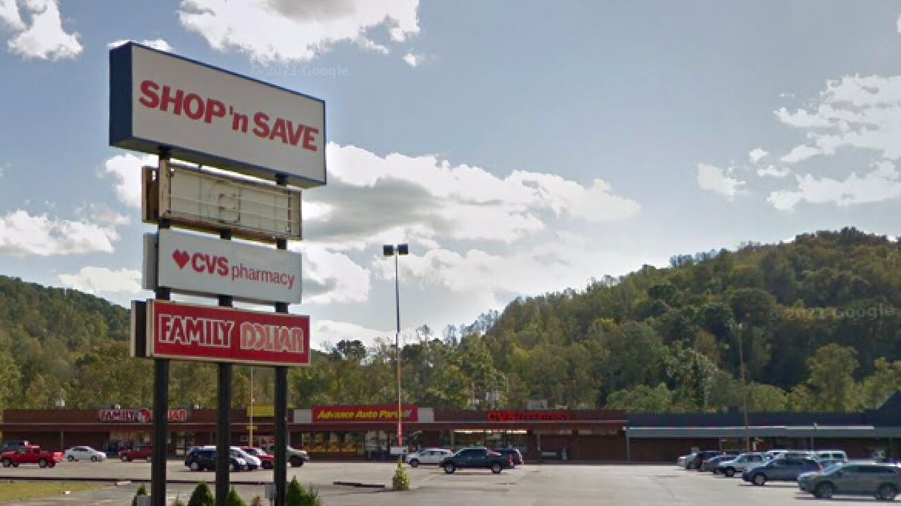 1 Rainbow Plaza, Mannington, WV 26582