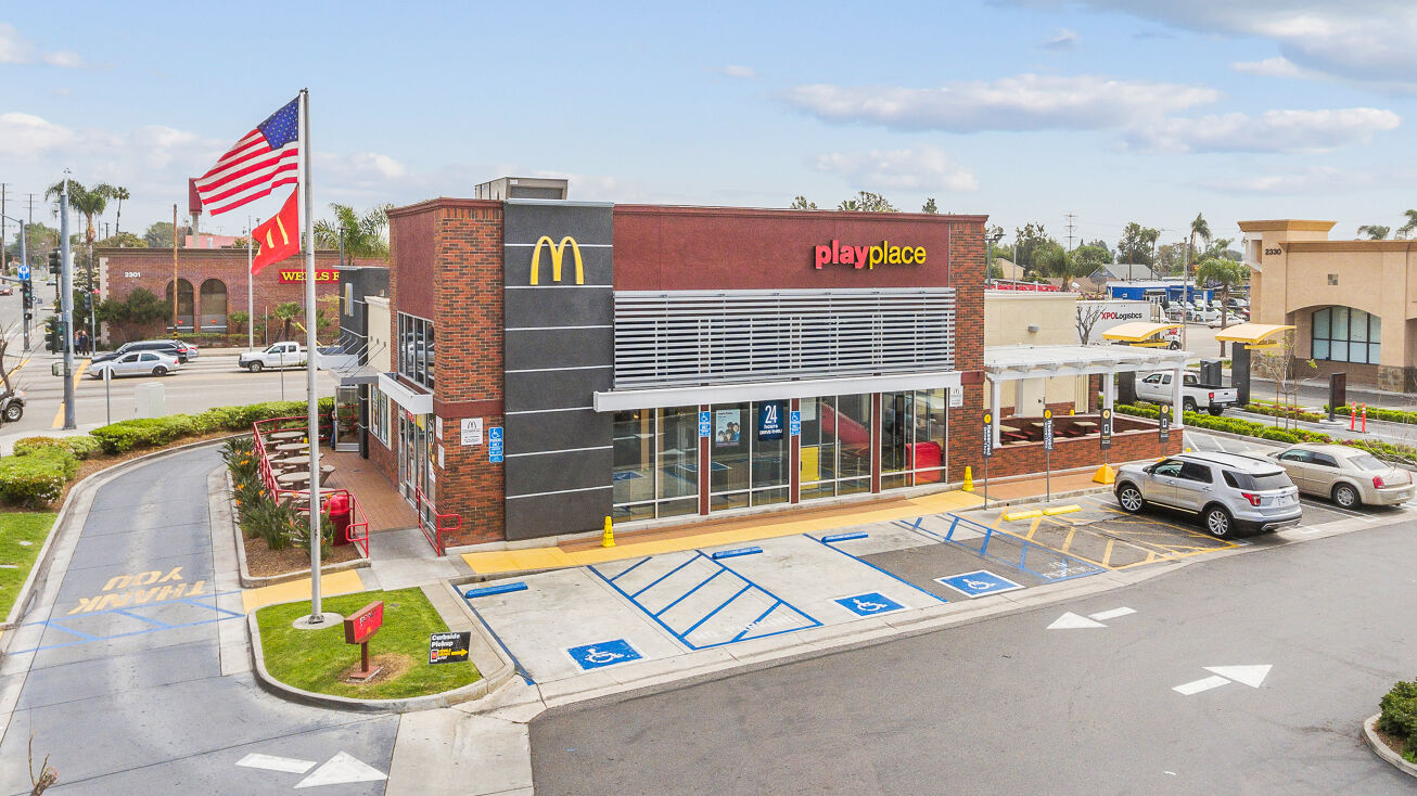 2300 South Main Street, Santa Ana, CA 92707 Retail Property for Sale