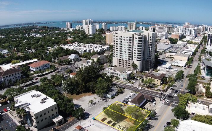 image of property at 1818 MAIN ST Sarasota FL 34236