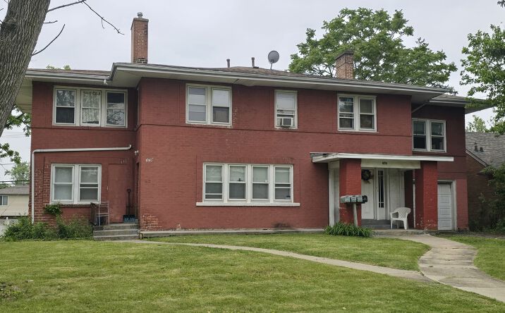 Pictures of Multifamily property located at 378 W 16th Street, Chicago Heights, IL 60411 for sales - image #1