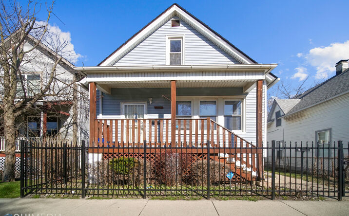 image of property at 10637 S EDBROOKE AVE Chicago IL 60628-2703