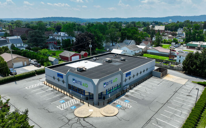 Pictures of Retail property located at 360 E Main St, Middletown, PA 17057 for sales - image #1