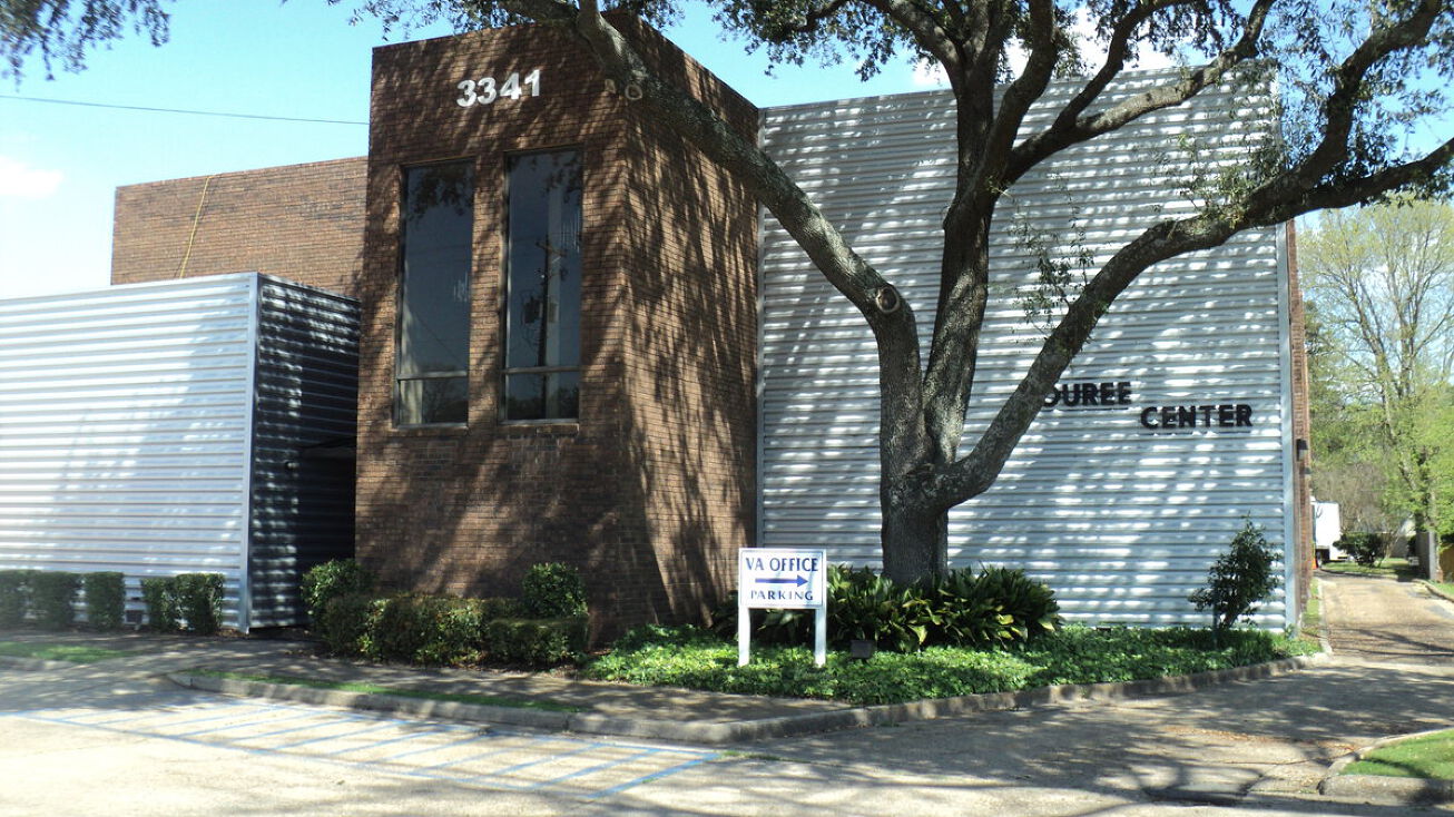 3341 Youree Dr, Shreveport, LA 71105