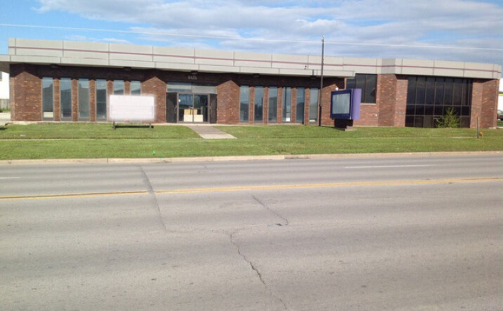 Pictures of Office property located at 6125 S Cass Avenue, Westmont, IL 60559 for sales - image #1