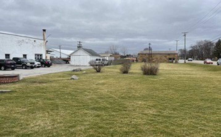 Pictures of Business for Sale, Industrial, Office, Special Purpose, Retail property located at 19510 Burnham Avenue, Lansing, IL 60438 for sales - image #1