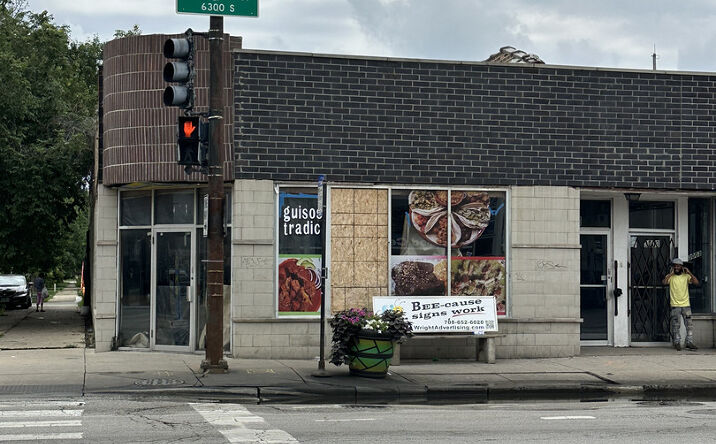 Pictures of Retail property located at 3001 W 63RD Street, Chicago, IL 60629 for sales - image #1