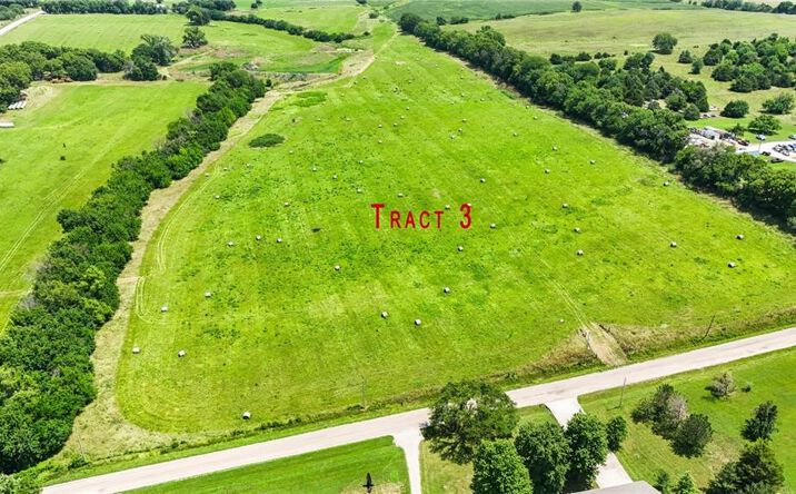 Pictures of Land property located at 20 ac E 1700 Road, Lawrence, KS 66046 for sales - image #1