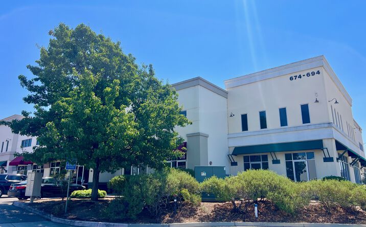 Pictures of Office property located at 690 Pinnacle Pl, Livermore, CA 94550 for sales - image #1