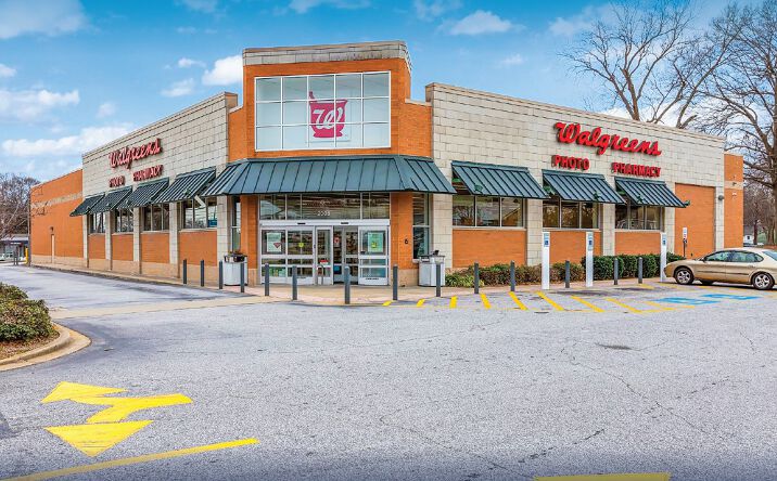 Pictures of Retail property located at 2008 Laurens Rd, Greenville, SC 29607 for sales - image #1