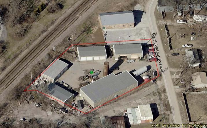 Pictures of Industrial property located at 117 S Walnut Ave, Republic, MO 65738 for sales - image #1