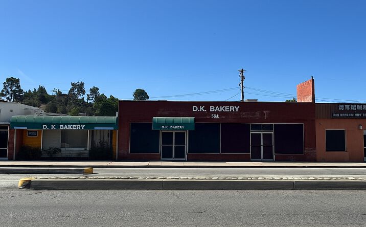 Pictures of Mixed Use, Office, Retail, Special Purpose property located at 2924 2908 W Valley Blvd, Alhambra, CA 91803 for sales - image #1