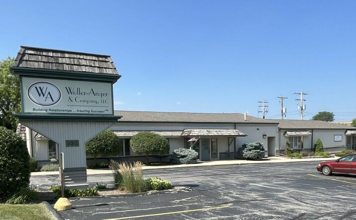 Pictures of Office property located at 930 Elm Grove Road, Elm Grove, WI 53122 for sales - image #1