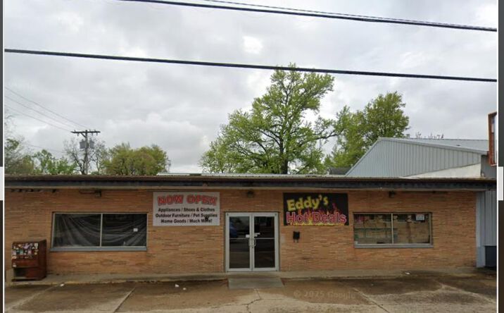 Pictures of Land property located at 1106 E ASH Street, Springfield, IL 62703 for sales - image #1