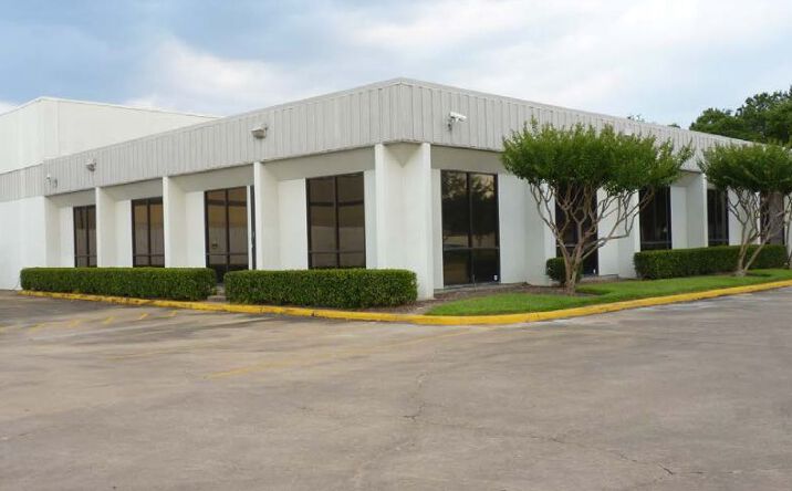 Pictures of Industrial property located at 4500 South Pinemont, Houston, TX 77041 for comps - image #1
