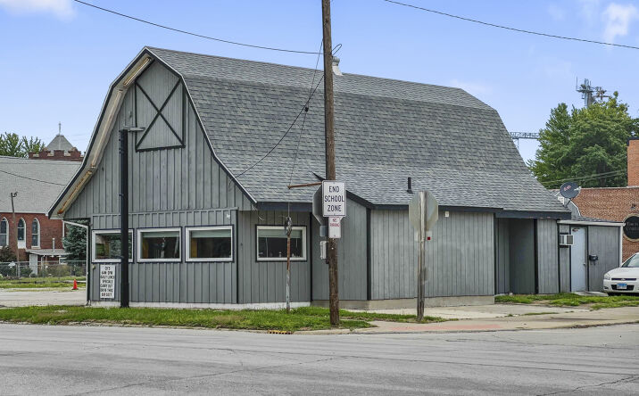Pictures of Business for Sale, Retail property located at 101 N Chicago Street, Milford, IL 60953 for sales - image #1