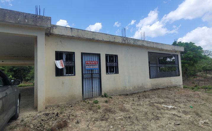 Pictures of Mixed Use, Note/Loan, Special Purpose property located at Los Ciruelos, Montellano, Montellano, DO 41770 for sales - image #1