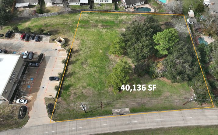 Pictures of Land property located at 11213 N Eldridge Pkwy, Houston, TX 77065 for sales - image #1