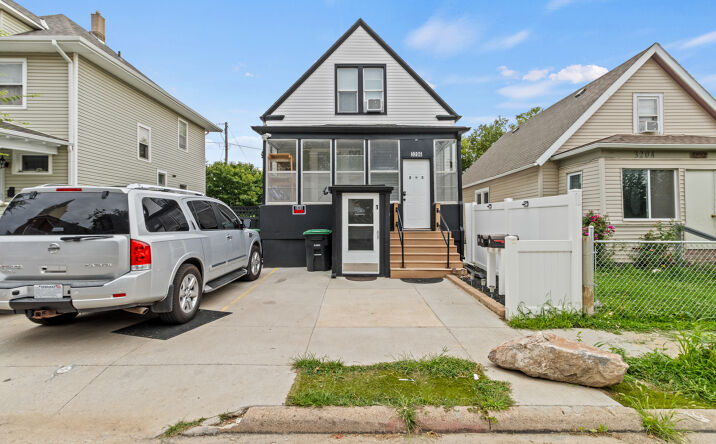 Pictures of Multifamily property located at 3206 S 23rd St, Omaha, NE 68108 for sales - image #1