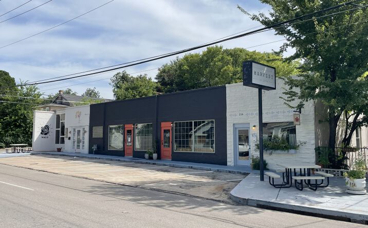 Pictures of Retail property located at 108 N 25th St, Waco, TX 76710 for sales - image #1